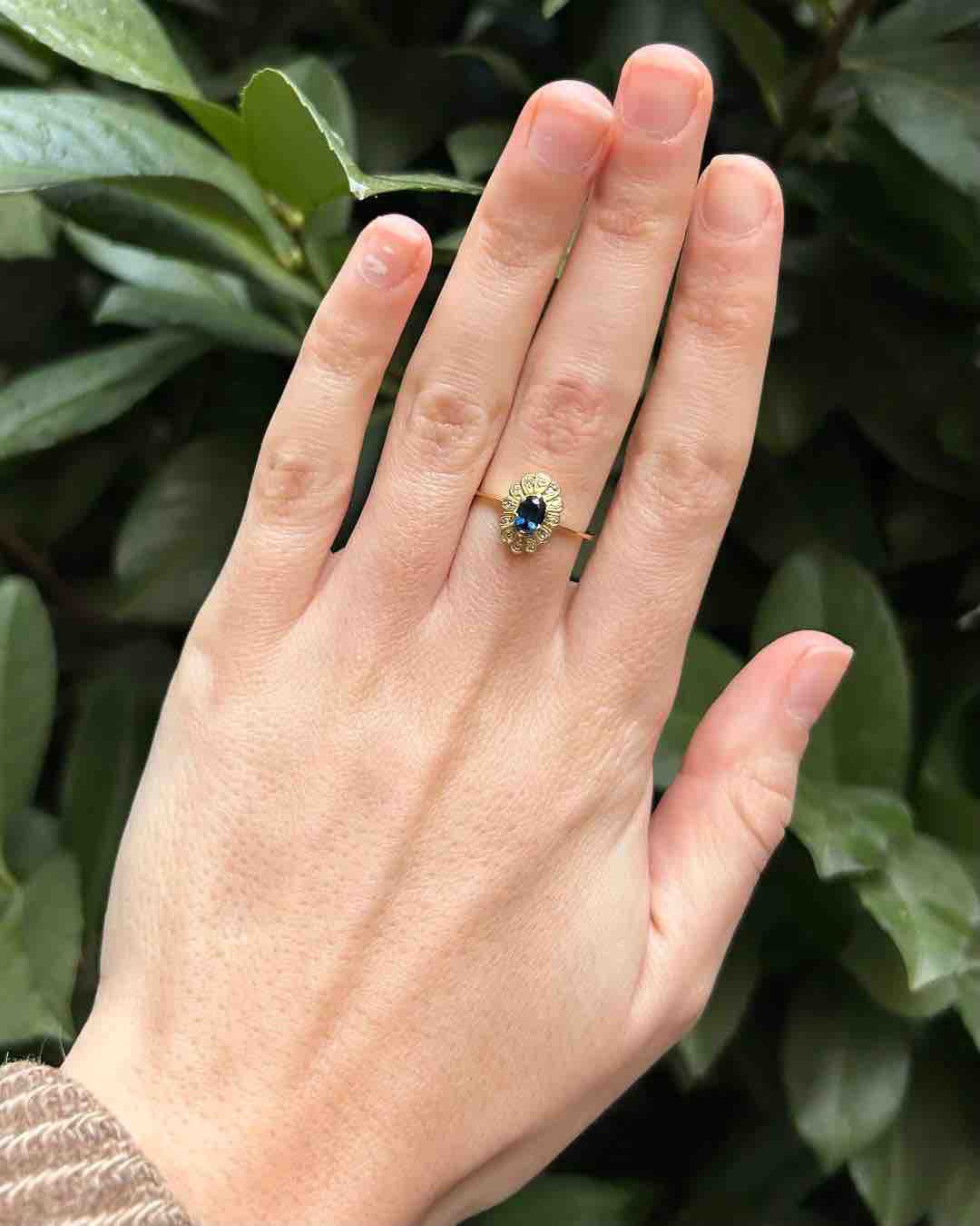 Bague Marguerite Saphir et Diamants "Olympe" - Elliade Paris