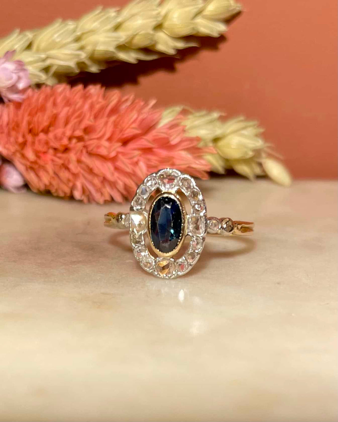Bague Marguerite Saphir 0.55 carat &amp; Diamants &quot;Elise&quot;