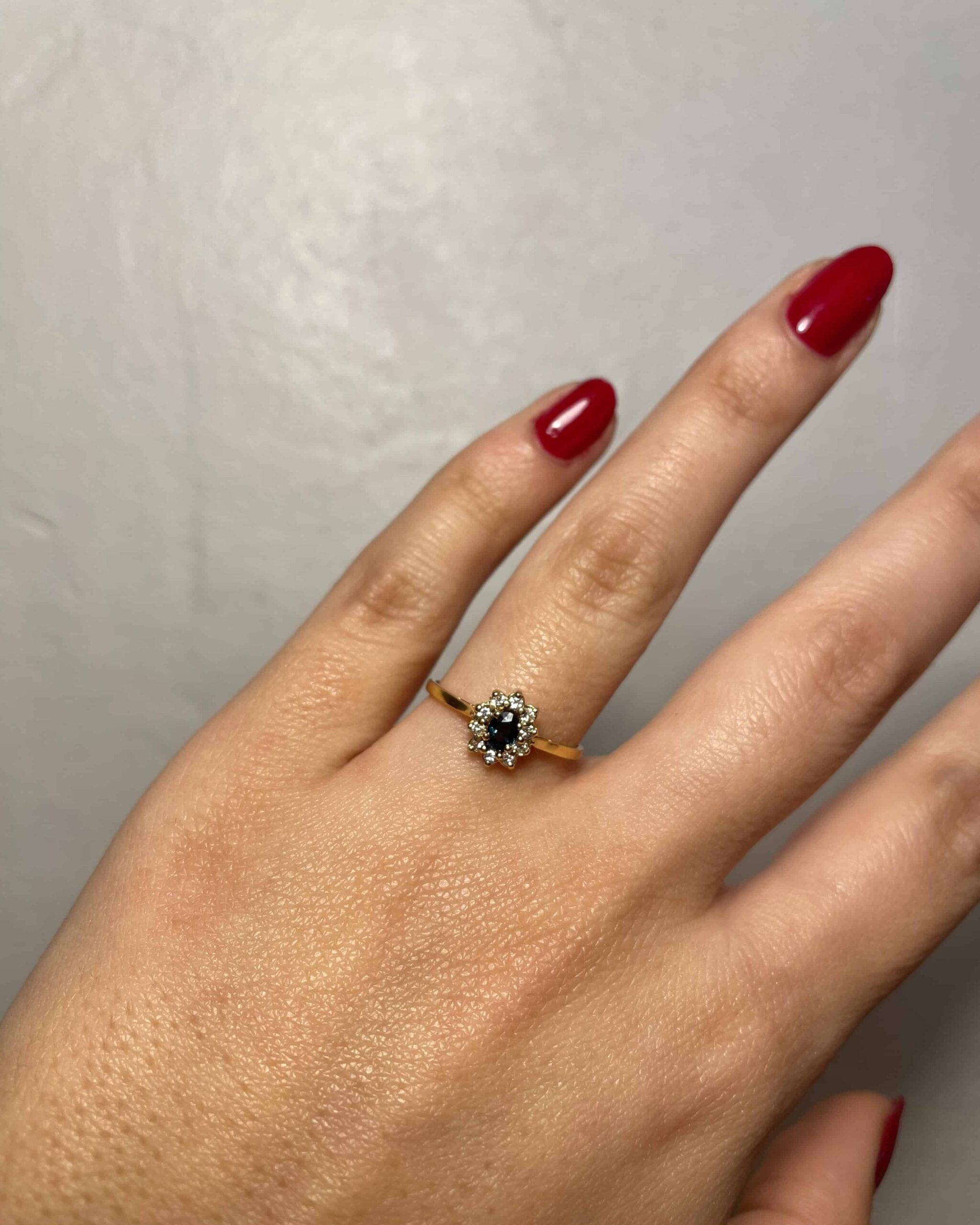 Bague Marguerite Saphir &amp; 10 Diamants "Crealis" - Elliade Paris