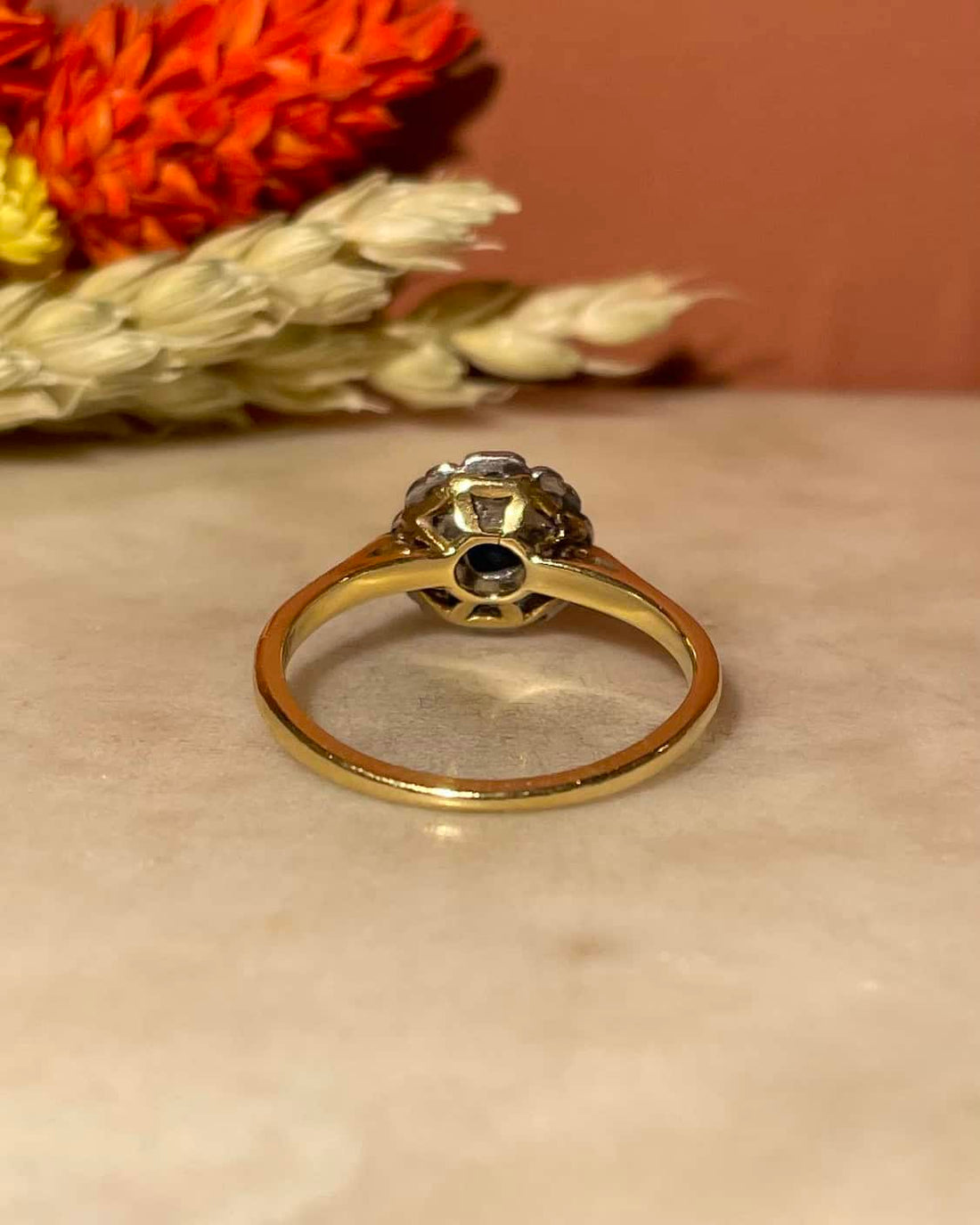 Bague Marguerite Saphir 0.55 carat &amp; Diamants &quot;Célestine&quot;