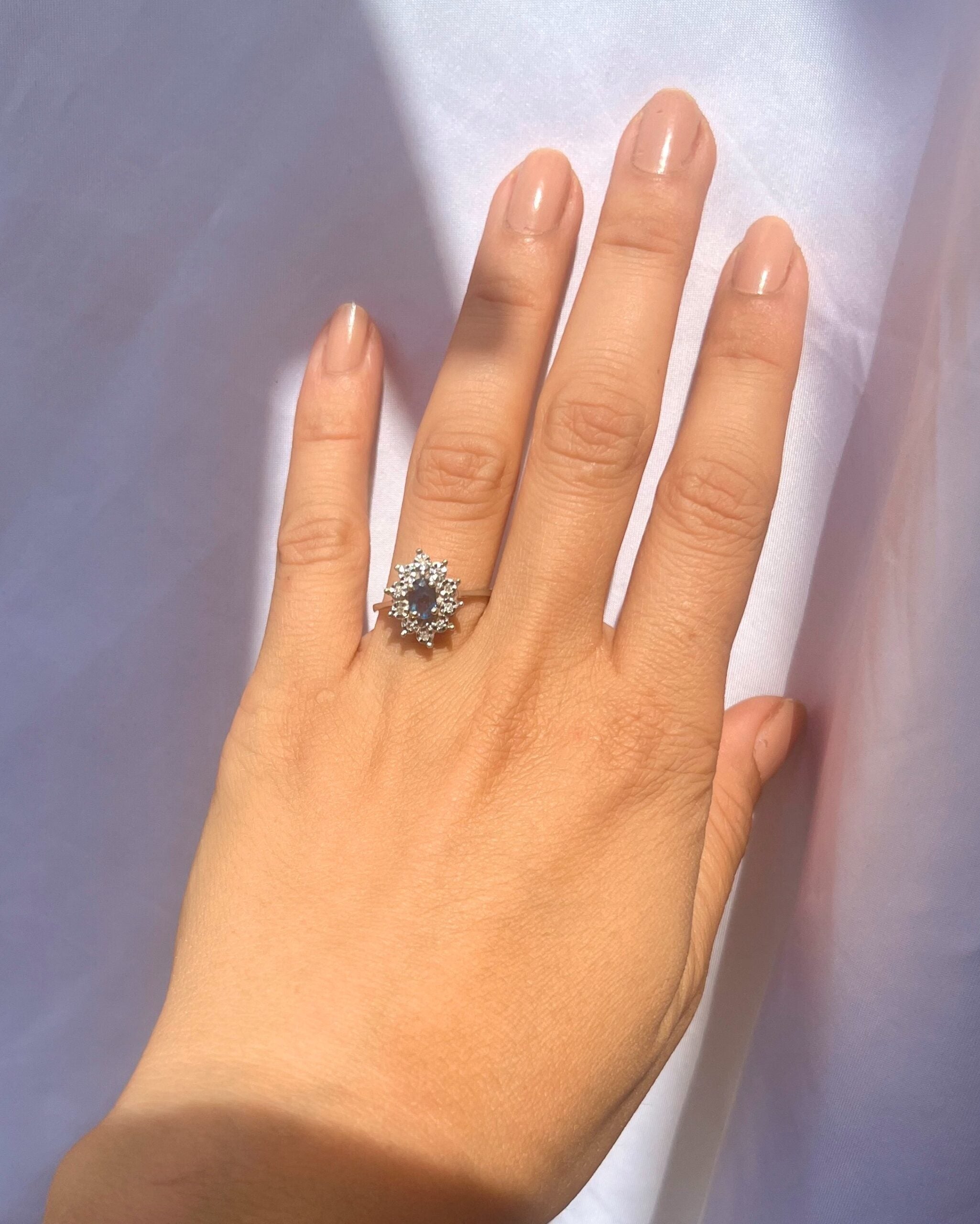 Bague Vintage Marguerite Saphir "Alaska"