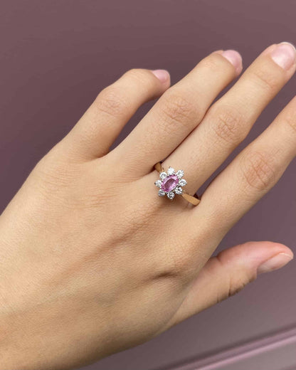 Bague Marguerite Saphir rose 0.70 carat &amp; Diamants &quot;Marjorie&quot; - Elliade Paris