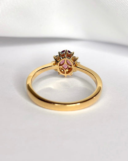 Bague Marguerite Saphir Rose 1 carat &amp; Diamants "Iliana" - Elliade Paris