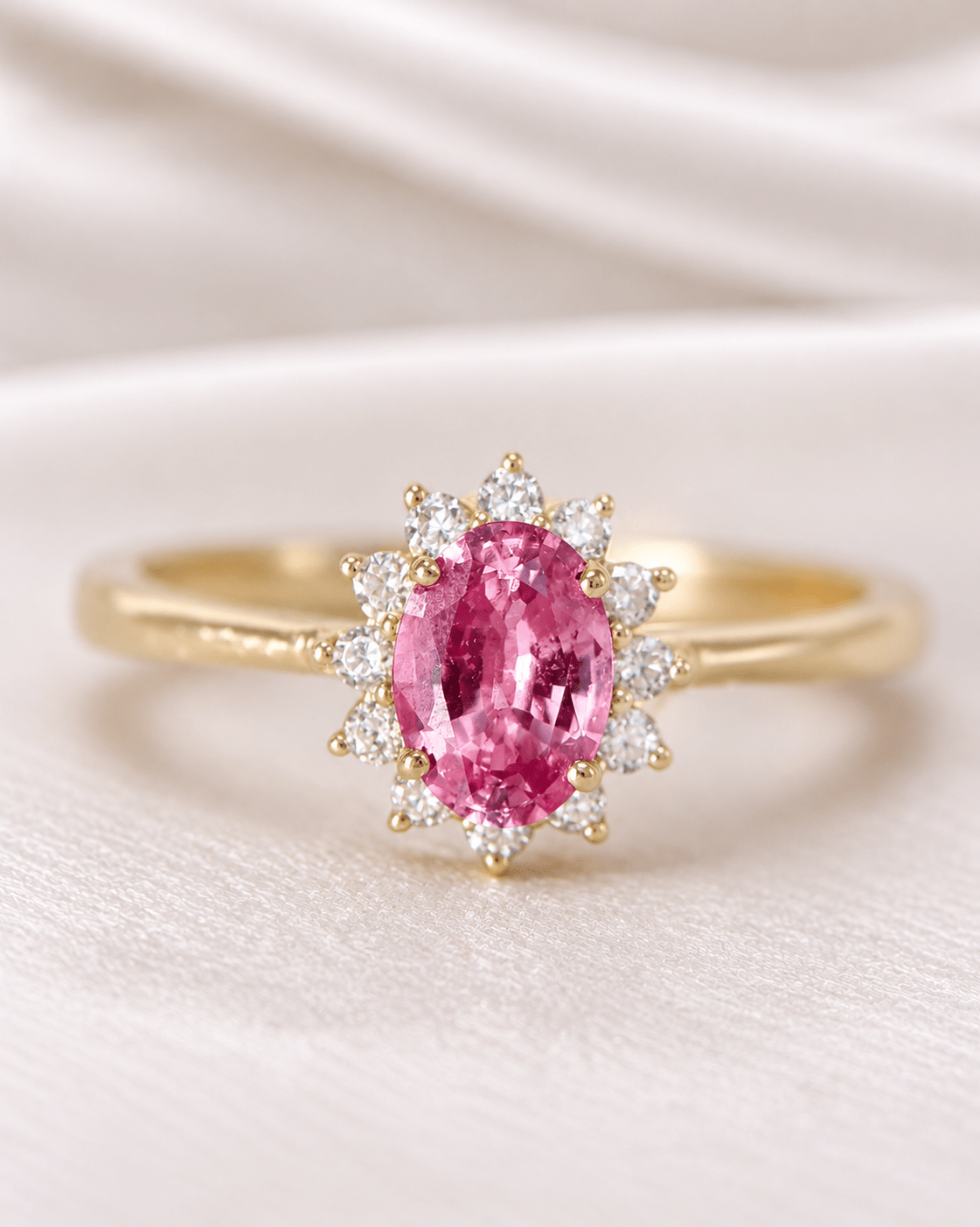 Bague Marguerite Saphir Rose 1 carat &amp; Diamants "Iliana" - Elliade Paris