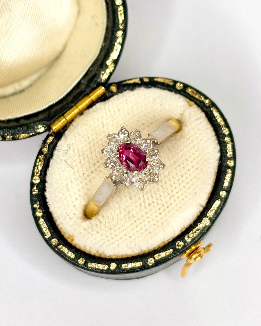 Bague Marguerite Saphir Rose &amp; Diamants "Mélina" - Elliade Paris