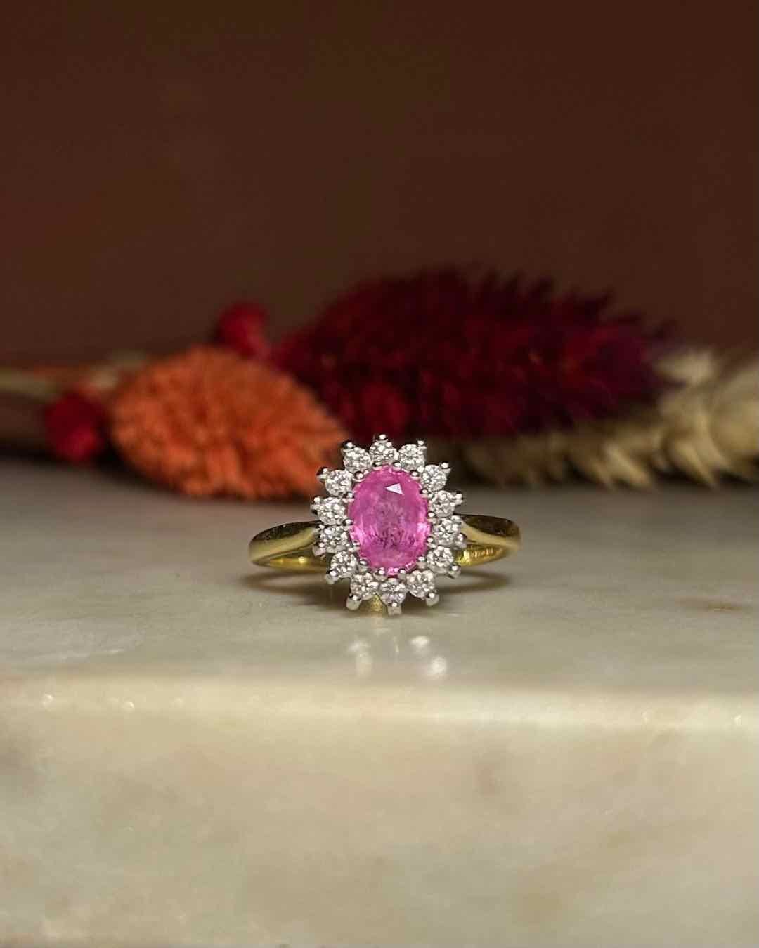 Bague Marguerite Saphir Rose &amp; Diamants "Mia" - Elliade Paris