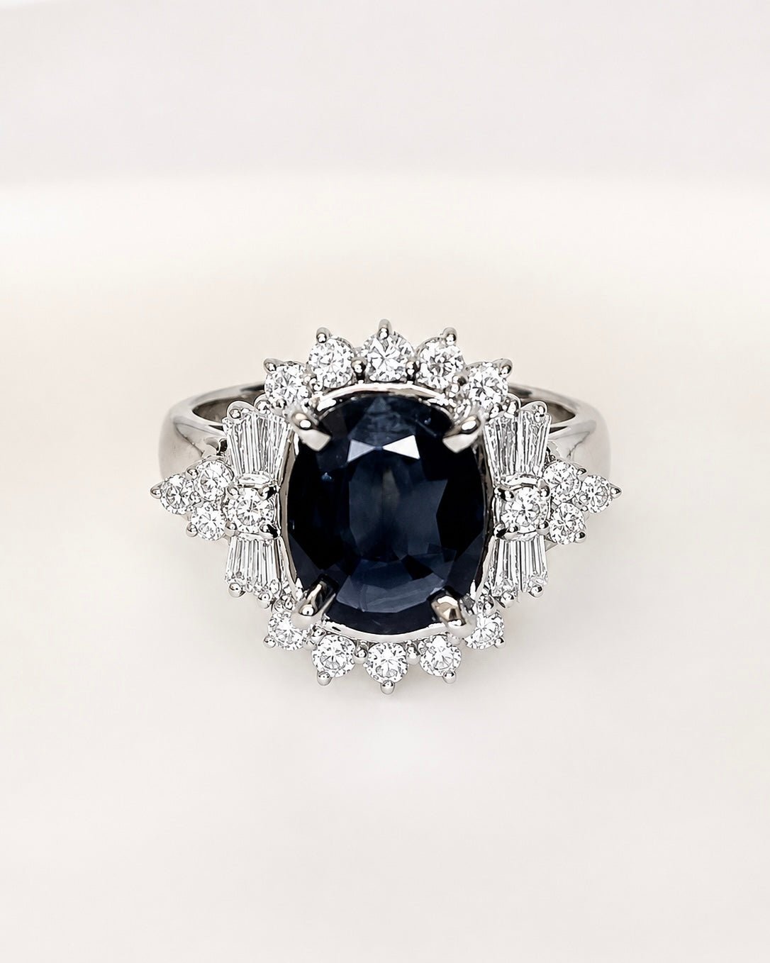 Bague Marguerite Saphir Teal 4.19 carats &amp; Diamants 0.80 carat 8.68g "Noémie" - Elliade Paris