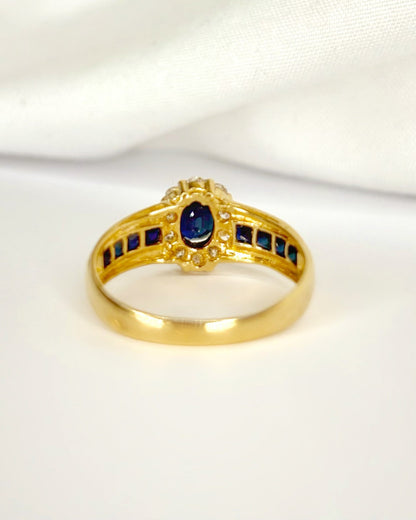 Bague Marguerite Saphirs 0.84 carat &amp; Diamants 0.25 carat "Valentine" - Elliade Paris