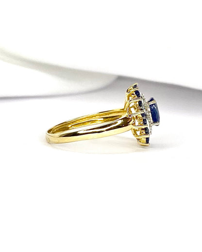Bague Marguerite Saphirs 0.98 carat &amp; Diamants "Virna" - Elliade Paris