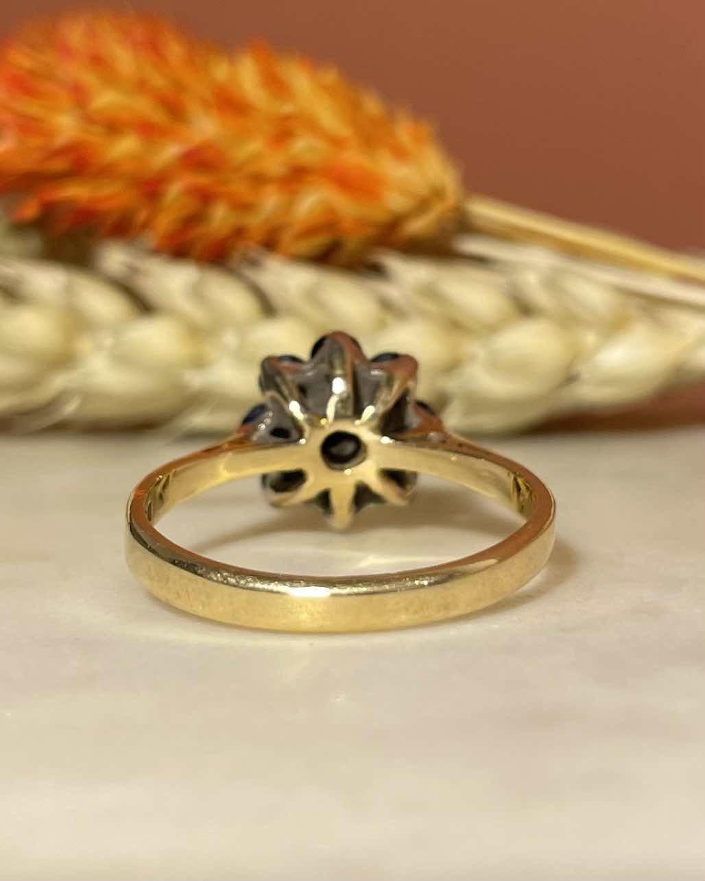 Bague Marguerite Saphirs coeur Diamant "Norma" - Elliade Paris