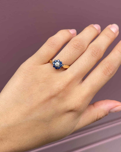 Bague Marguerite Saphirs &amp; Diamant &quot;Bleuenn &quot; - Elliade Paris