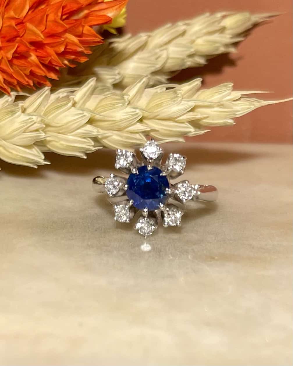 Bague Marguerite Saphir &amp; 8 Diamants &quot;Yolanda&quot;