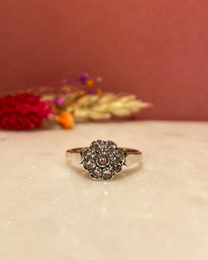 Bague Marguerite Style Art - Deco Diamants &quot;Lianna&quot; - Elliade Paris