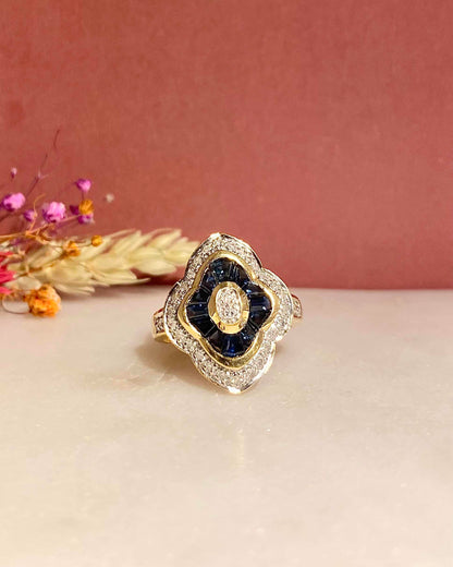 Bague Style Art-déco Jupon Saphirs 0.80 carat &amp; Diamants &quot;Briana&quot;
