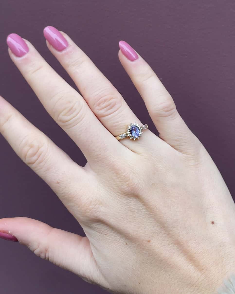 Bague Marguerite Tanzanite 0.45 Carat &amp; 16 Diamants "Josie" - Elliade Paris
