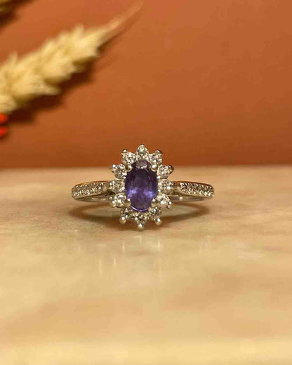 Bague Marguerite Tanzanite 0.45 Carat &amp; 26 Diamants &quot;Kassia&quot; - Elliade Paris