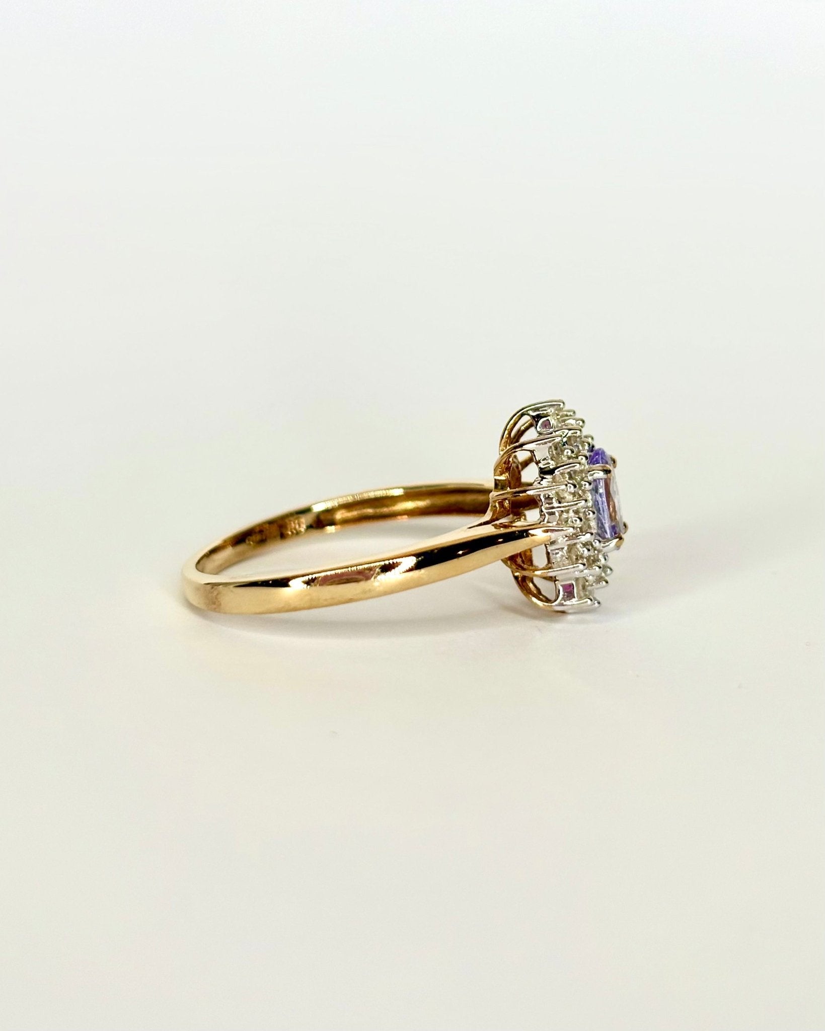Bague Marguerite Tanzanite 0.45 ct &amp; 24 Diamants "Anaya" - Elliade Paris