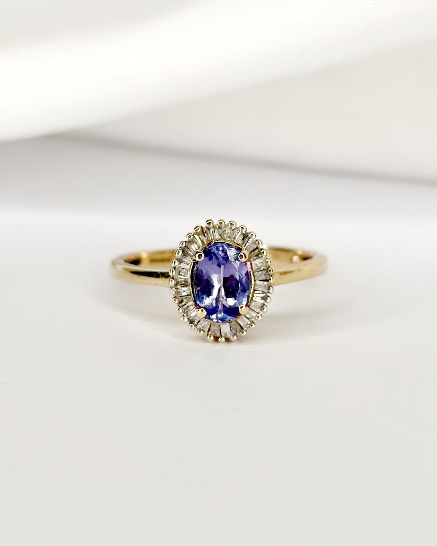 Bague Marguerite Tanzanite 0.85 carat &amp; Diamants "Violetta" - Elliade Paris