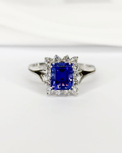 Bague Marguerite Tanzanite 2.80 carats &amp; Diamants 0.56 carat "Anissa" - Elliade Paris