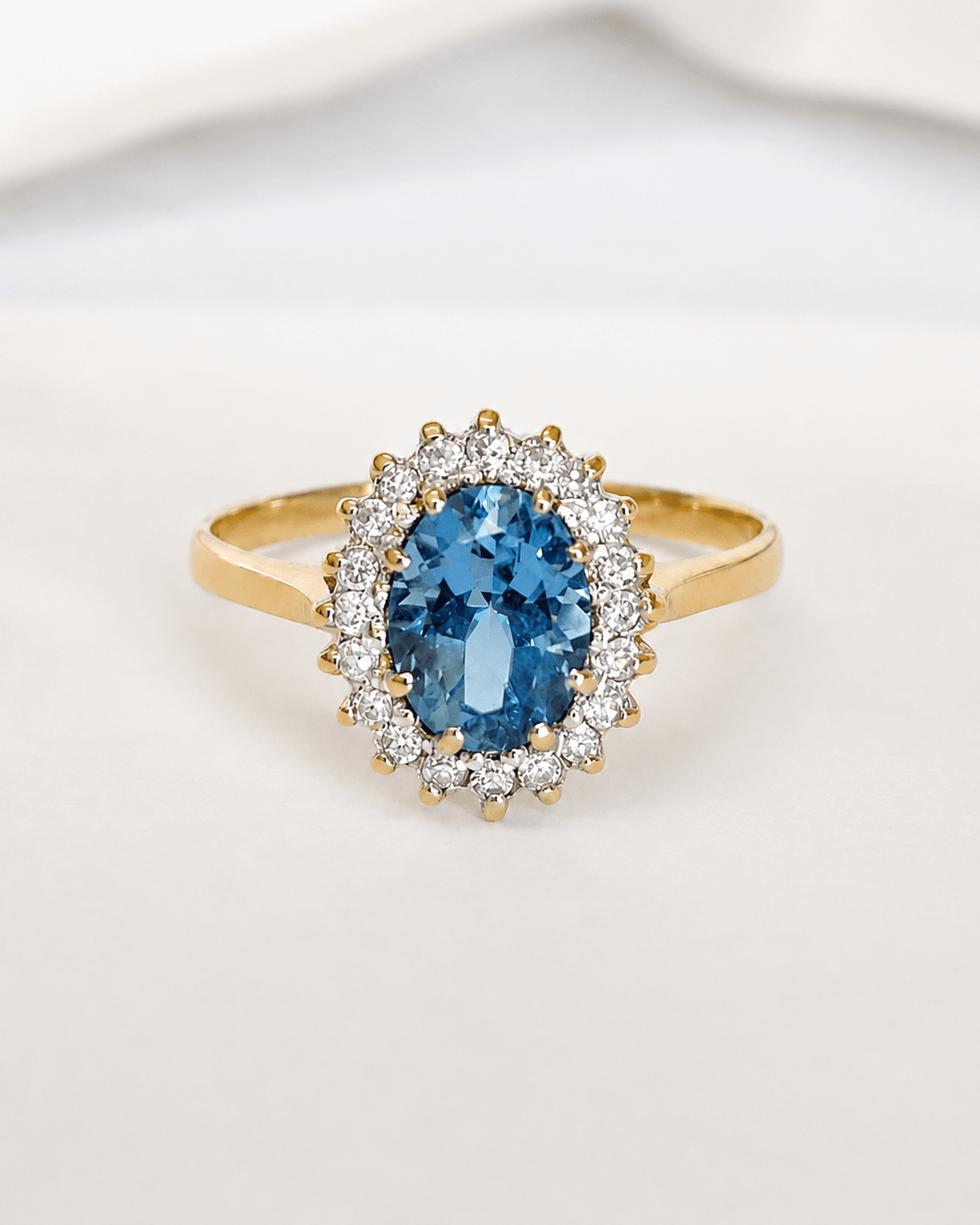 Bague Marguerite Topaze 1.15 carat &amp; Diamants 0.20 carat "Lucie" - Elliade Paris