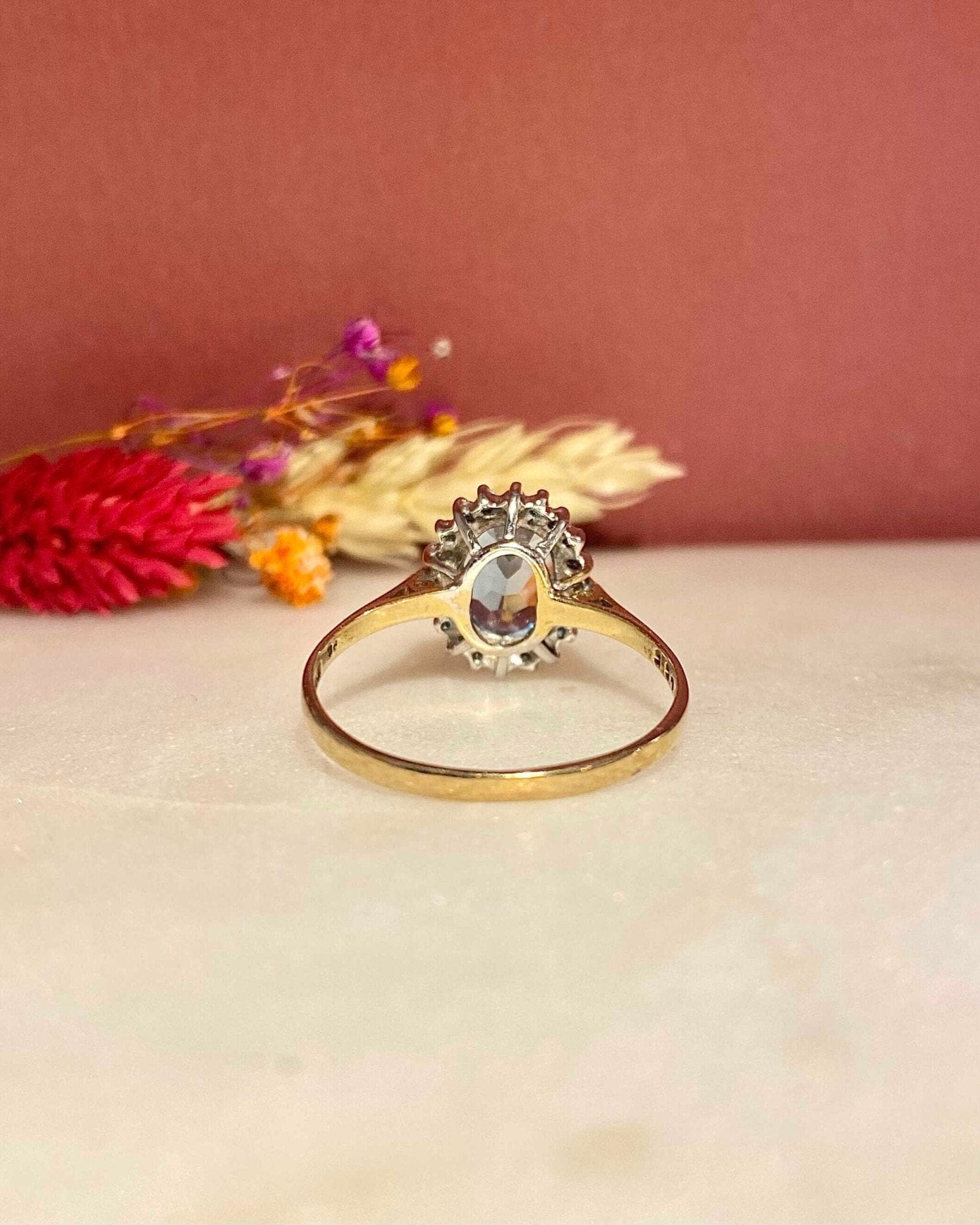 Bague Marguerite Topaze 1.40 carat &amp; Diamants "Naïs" - Elliade Paris