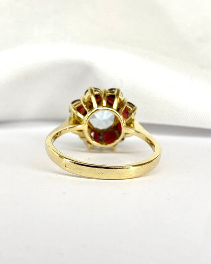 Bague Marguerite Topaze 1.56 carat &amp; 8 Grenats &quot;Natasha&quot; - Elliade Paris