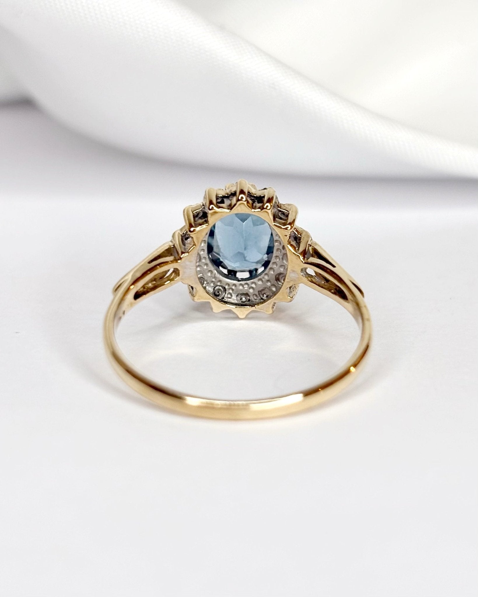 Bague Marguerite Topaze 1.95 carat &amp; Diamants "Calista" - Elliade Paris