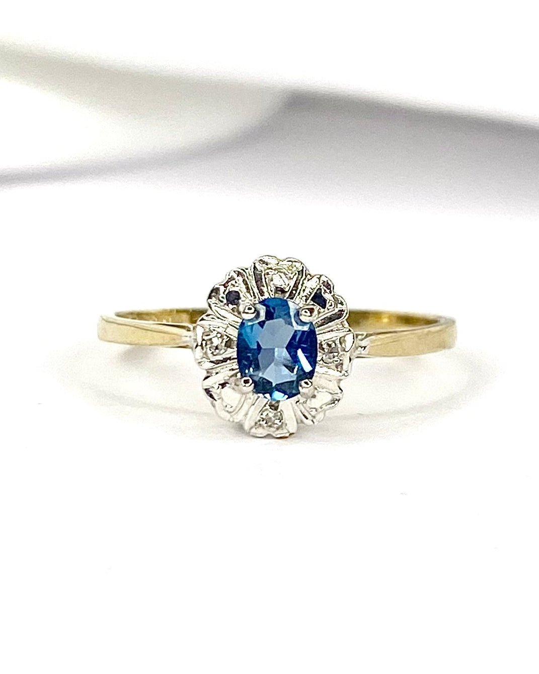 Bague Marguerite Topaze &amp; Diamants "Lina" - Elliade Paris