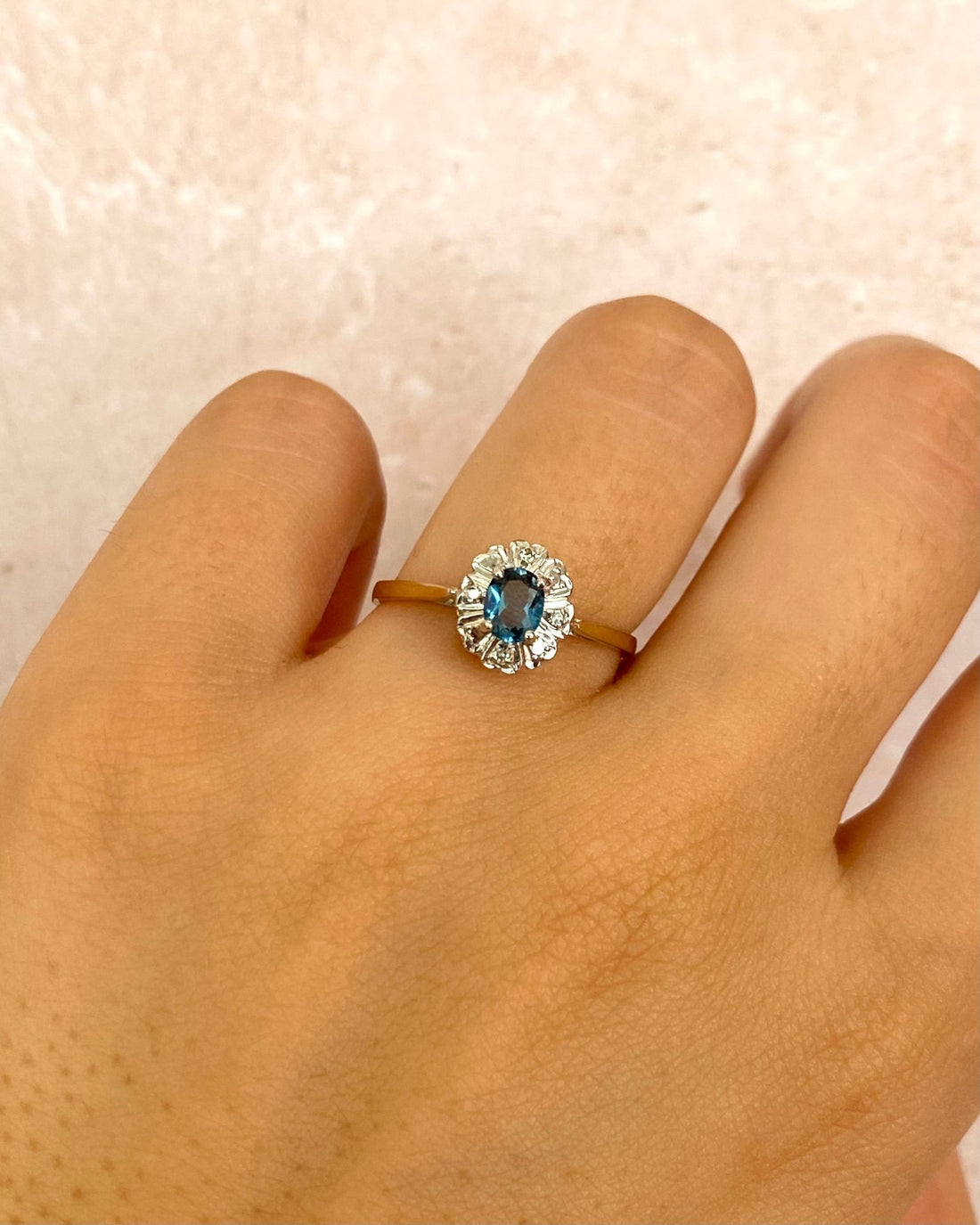 Bague Marguerite Topaze &amp; Diamants "Lina" - Elliade Paris
