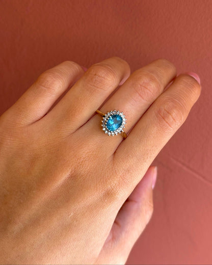 Bague Marguerite Topaze Swiss Blue 1.70 carat &amp; Diamants "Manuela" - Elliade Paris