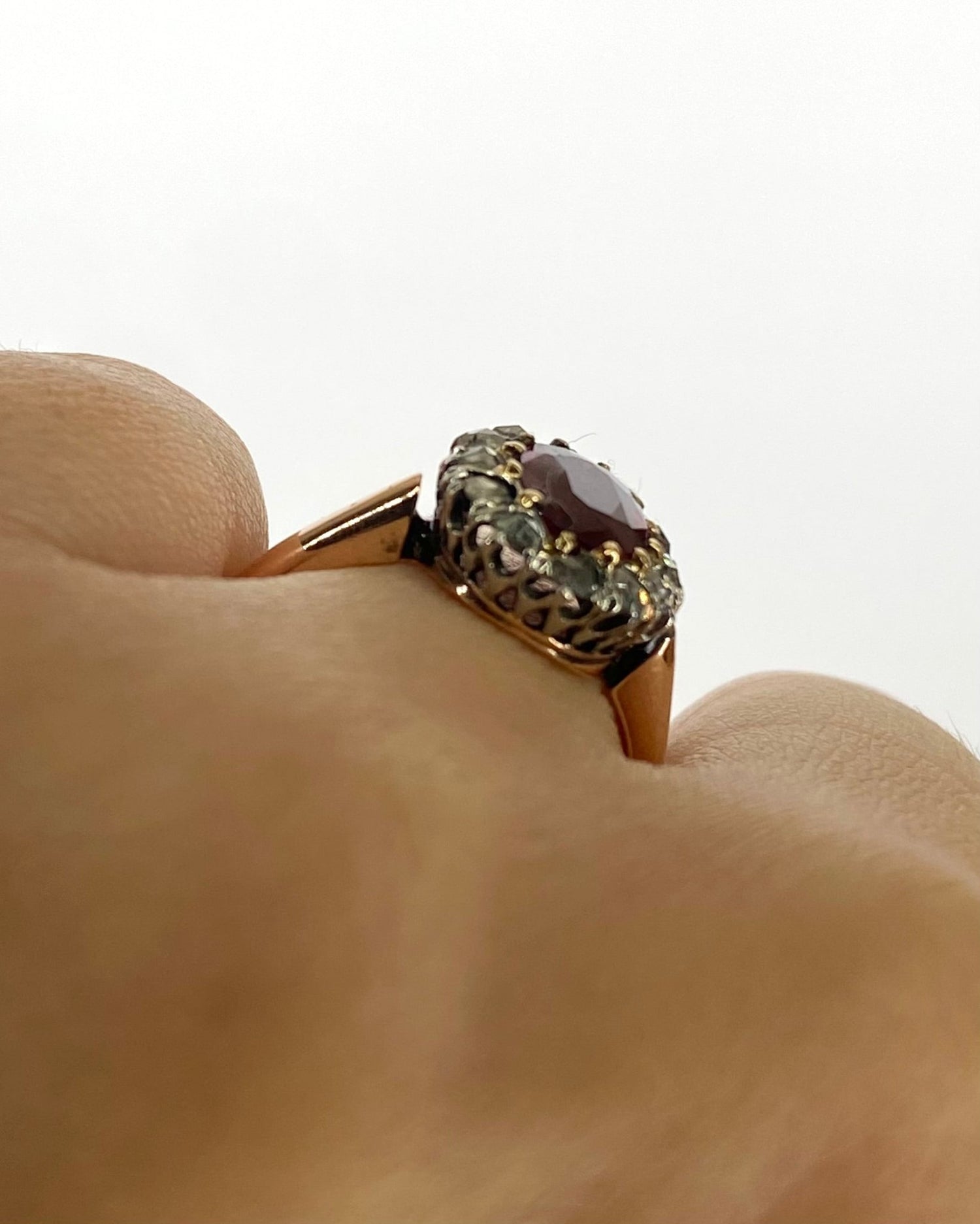 Bague Marguerite Tourmaline 1.02 carat &amp; Diamants 0.20 carat "Félicia" - Elliade Paris