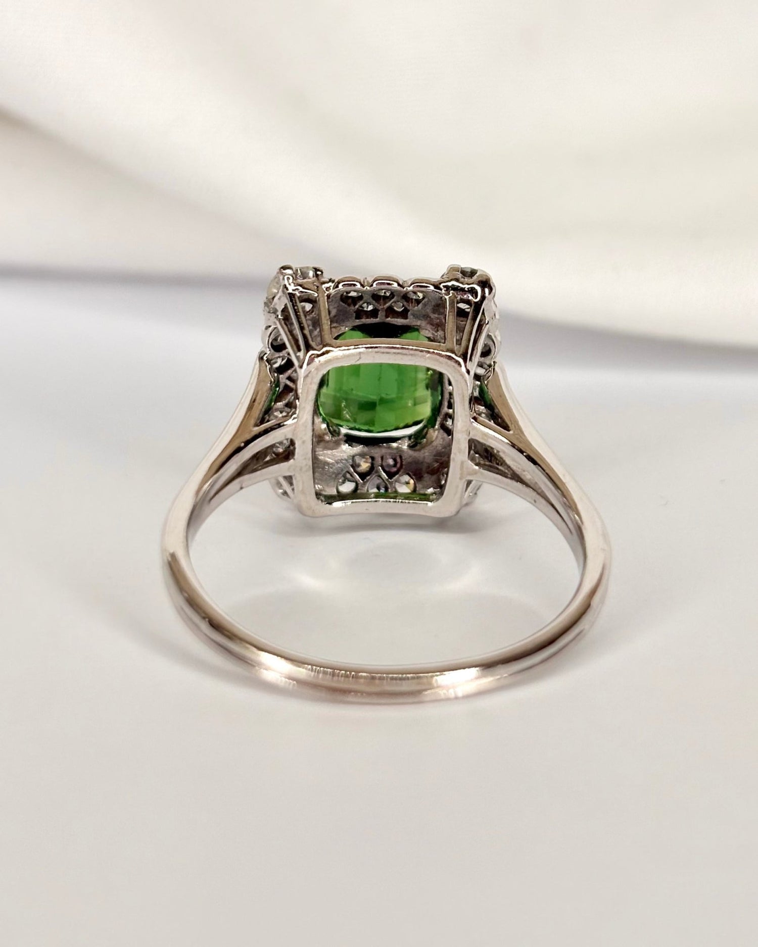 Bague Marguerite Tourmaline 2.22 carats &amp; Diamants 0.60 carat "Reina" - Elliade Paris