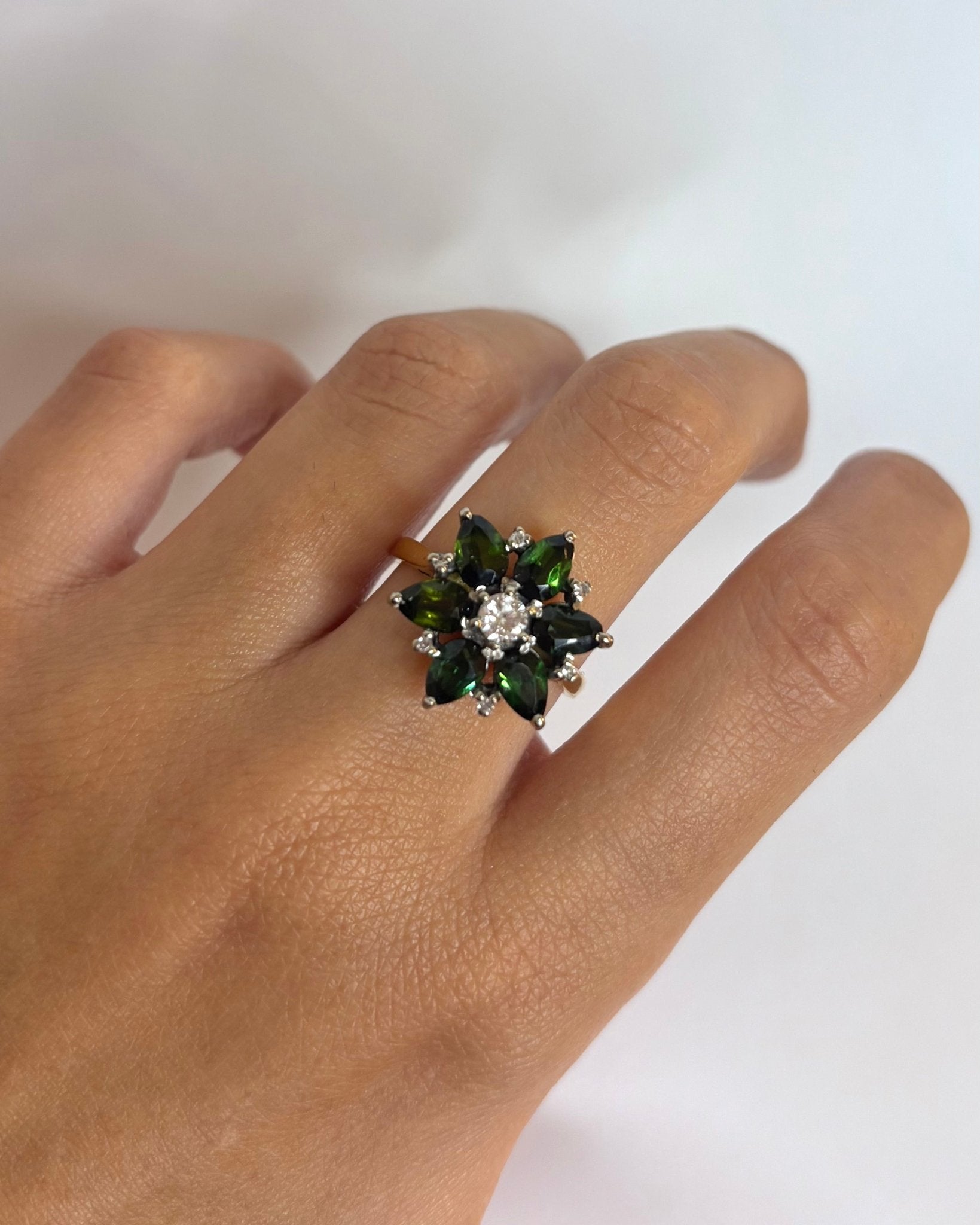 Bague Marguerite Tourmaline 2.5 carats &amp; Diamants 0.23 carat "Nadège" - Elliade Paris