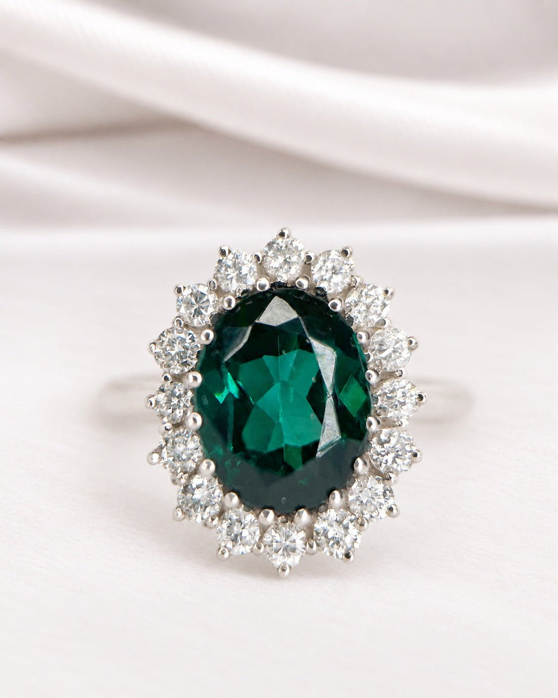 Bague Marguerite Tourmaline Indigolite 2.80 carats &amp; Diamants 0.80 carat 5.83g "Cyrielle" - Elliade Paris