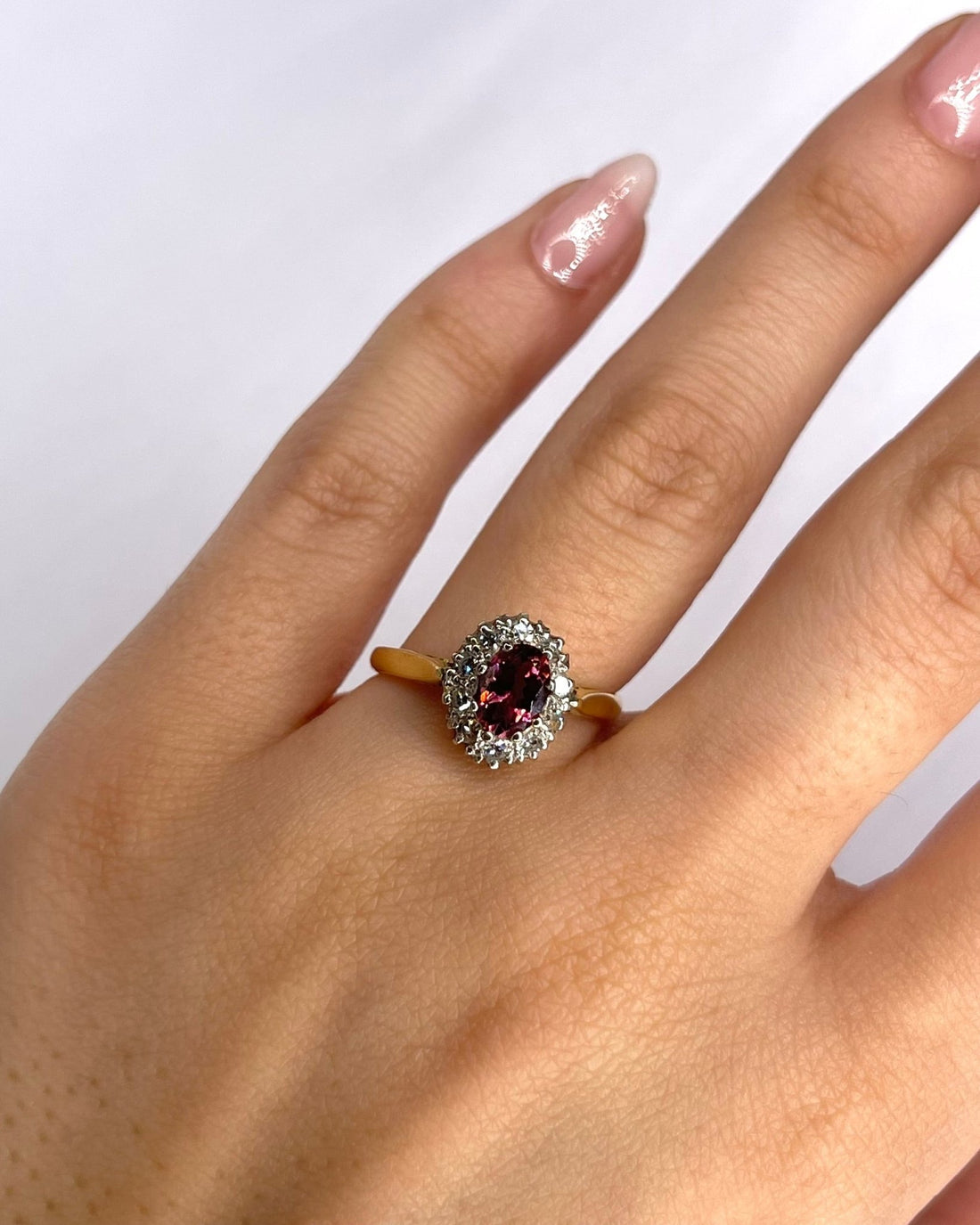 Bague Marguerite Tourmaline Rose 0.85 carat &amp; Diamants 0.30 carat "Cornelia" - Elliade Paris