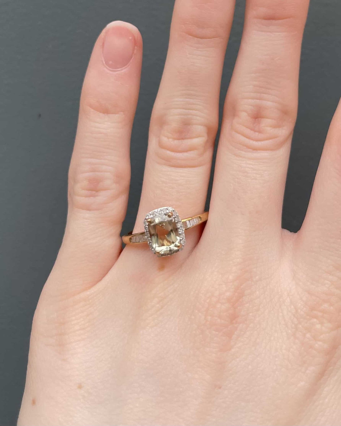 Bague Marguerite Turkisite 1.50 carat &amp; 32 Diamants 0.42 carat &quot;Cyrielle&quot; - Elliade Paris