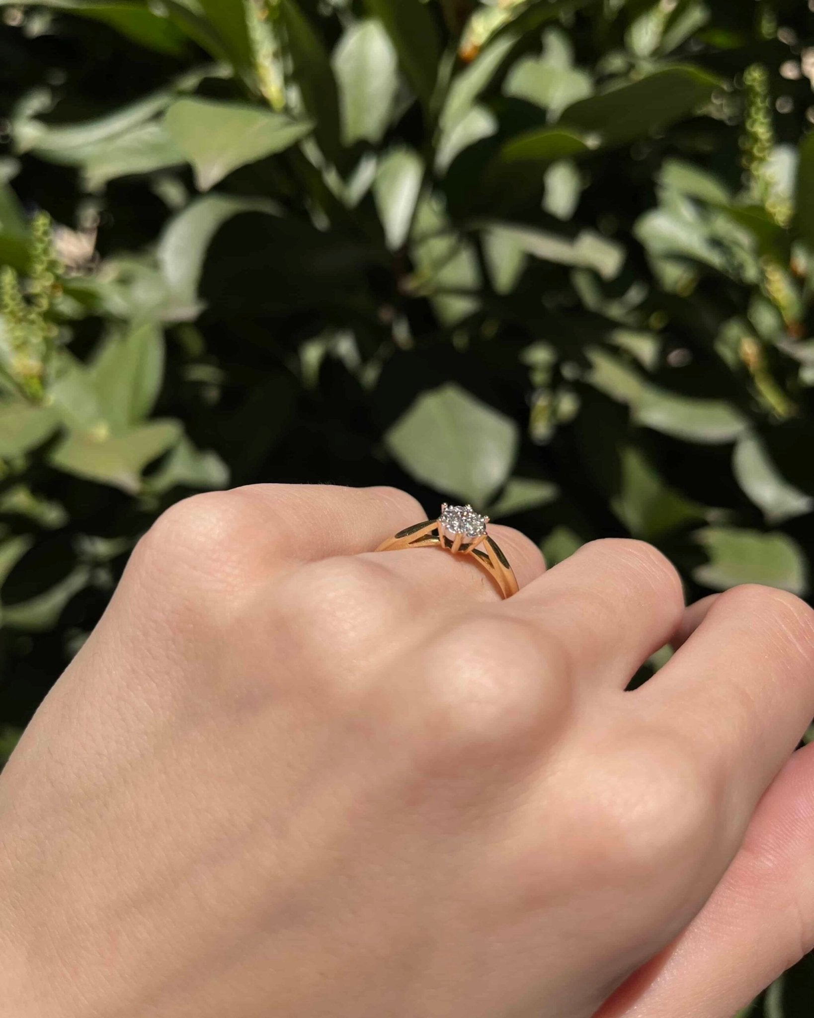 Bague Marguerite Vintage 7 Diamants "Markita" - Elliade Paris