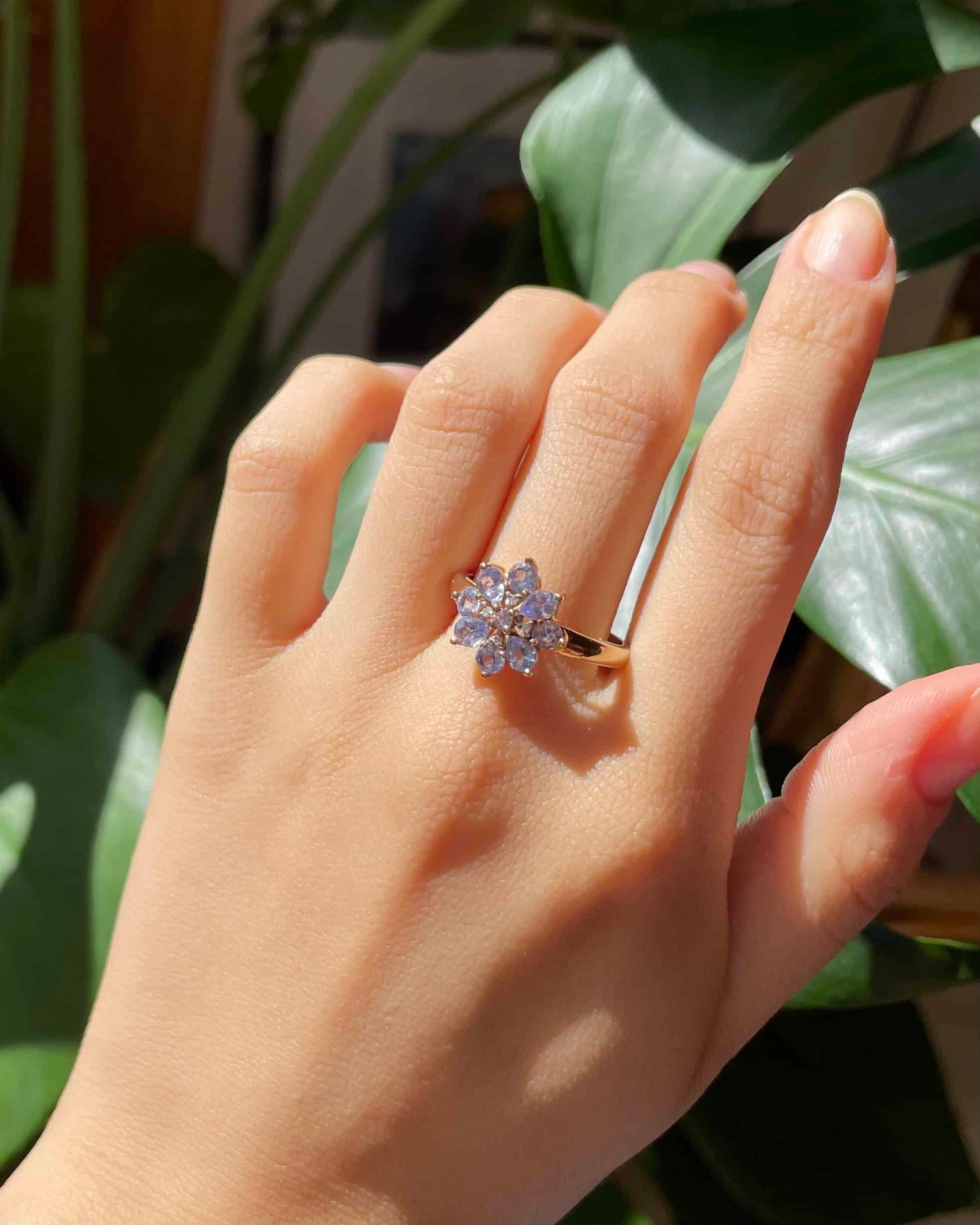 Bague Marguerite 9 Tanzanites &amp; 4 Diamants &quot;Orchidée&quot;