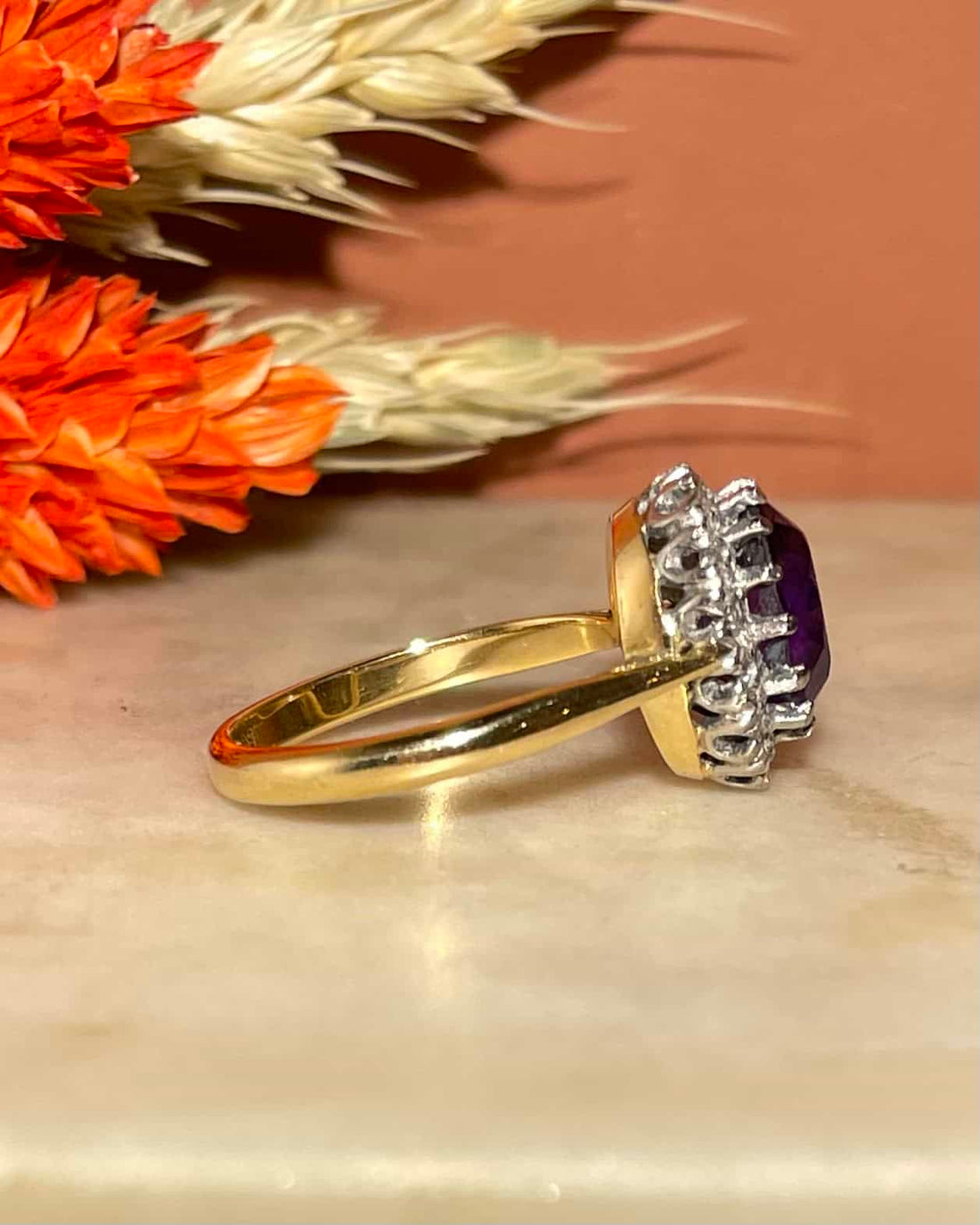 Bague Marguerite Améthyste 2.30 Carats &amp; 14 Diamants &quot;Bloom&quot;