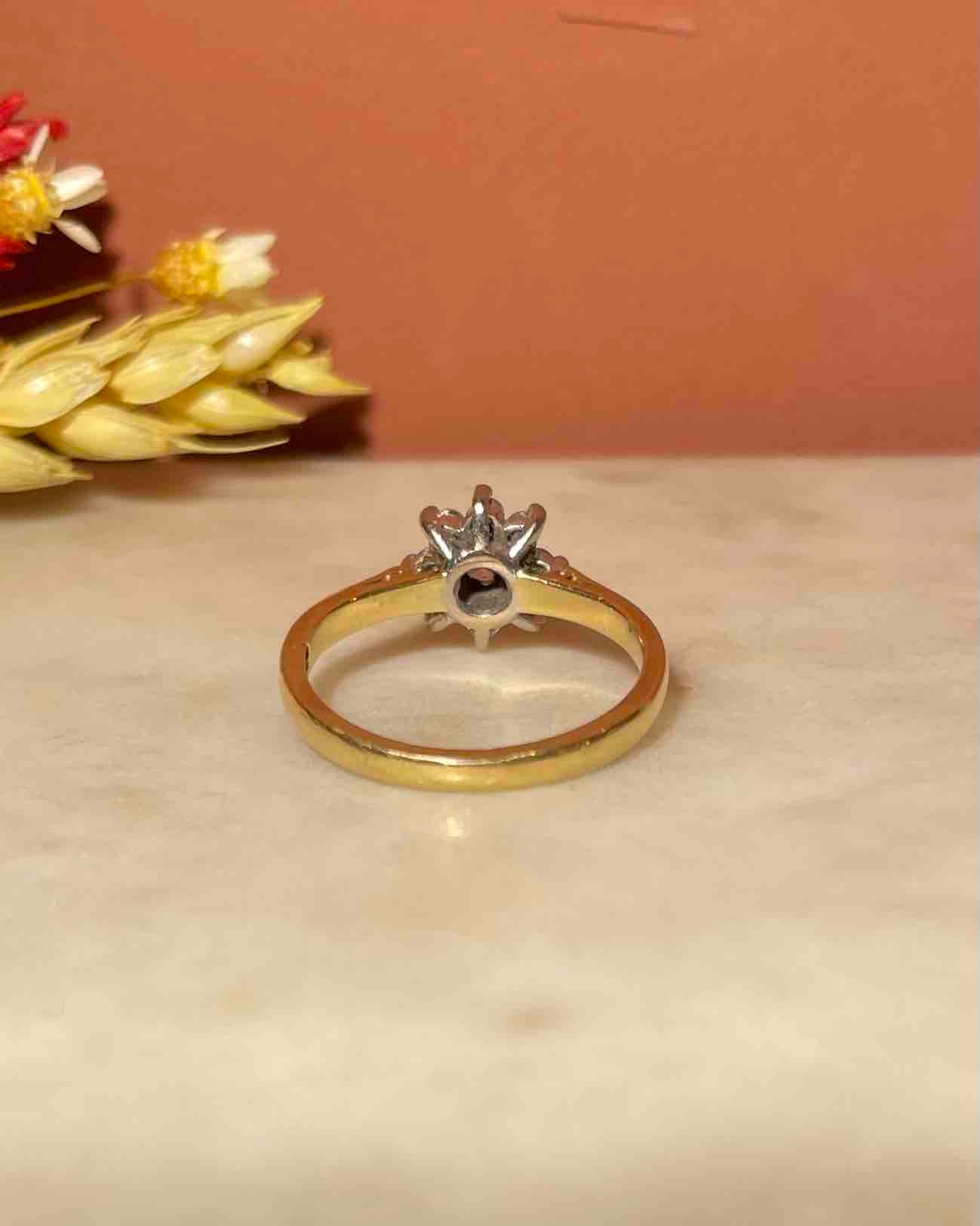 Bague Marguerite Vintage Diamants 0.31 carat "Arla" - Elliade Paris