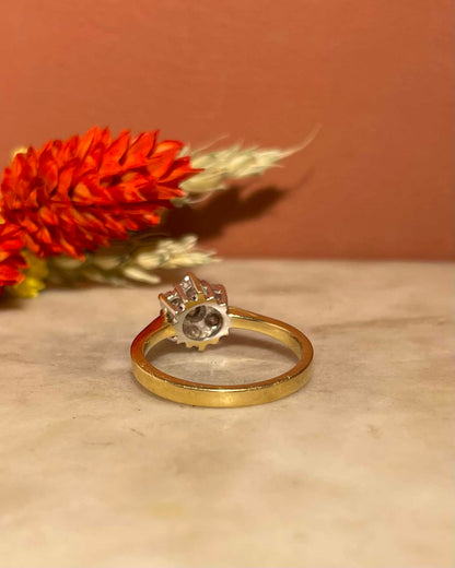 Bague Marguerite Vintage Diamants 0.60 carat &quot;Qiana&quot; - Elliade Paris