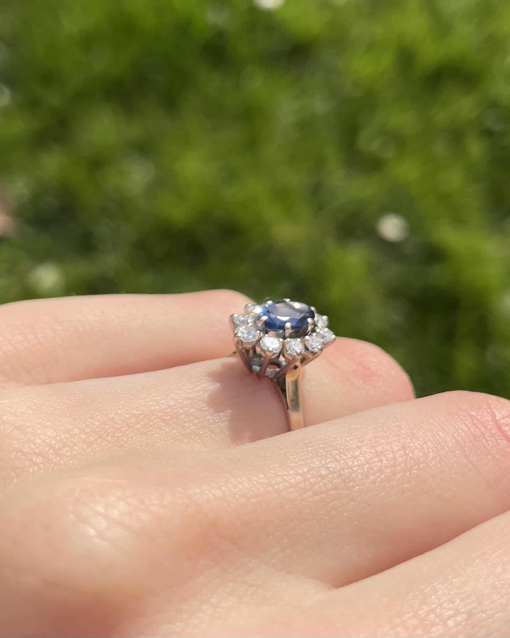 Bague Marguerite Saphir &amp; Diamants &quot;Caspian&quot;