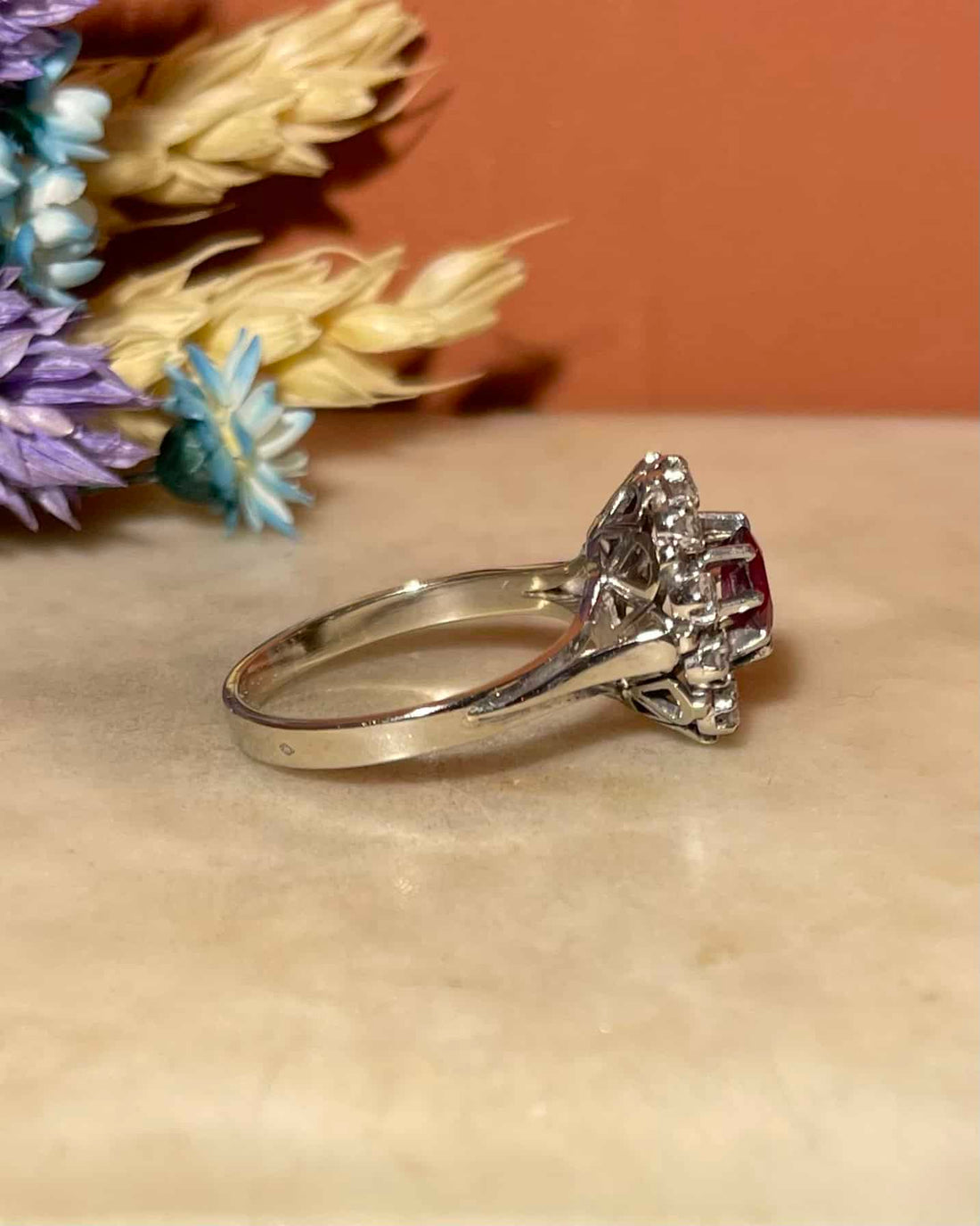 Bague Marguerite Rubis &amp; Diamants &quot;Chiara&quot;