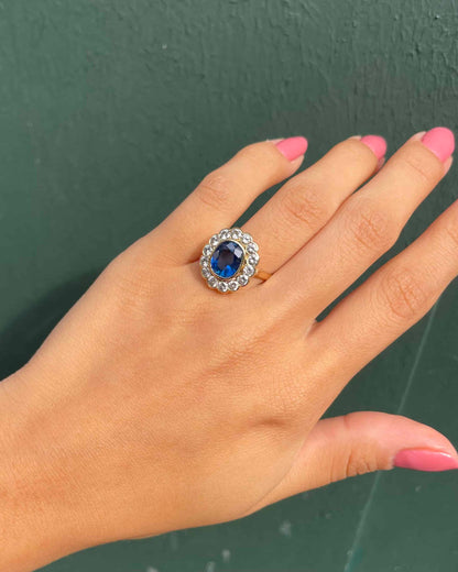 Anillo de zafiro margarita de 2,30 quilates y diamantes de 0,80 quilates &quot;Althéa&quot;