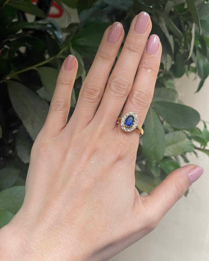 Bague Marguerite Saphir 2.20 carats &amp; Diamants &quot;Darya&quot;