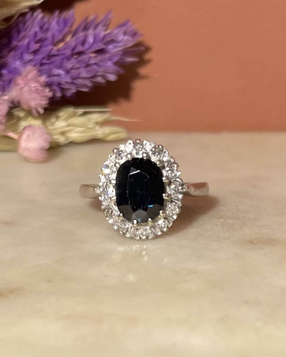 Bague Marguerite Saphir 2 carats &amp; Diamants &quot;Dyna&quot;