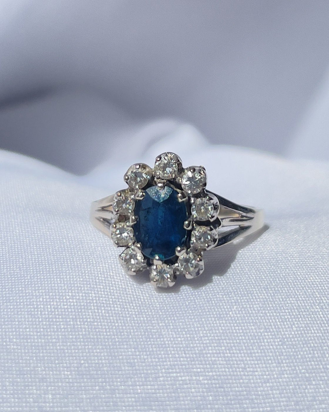 Bague Vintage Marguerite saphir &quot;Deborah&quot;