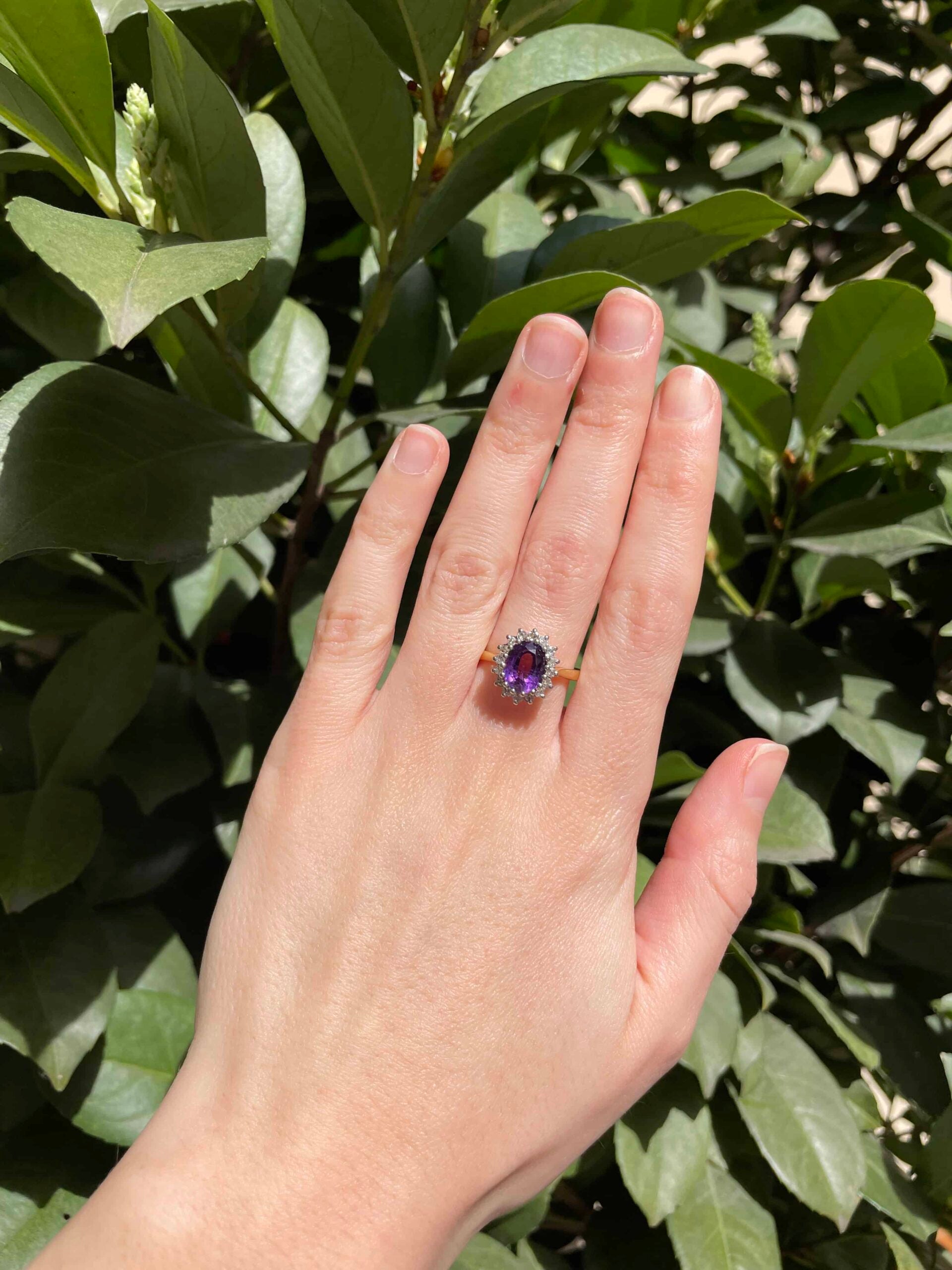 Bague Marguerite Améthyste 1.70 carat &amp; Diamants "Mikaelle"