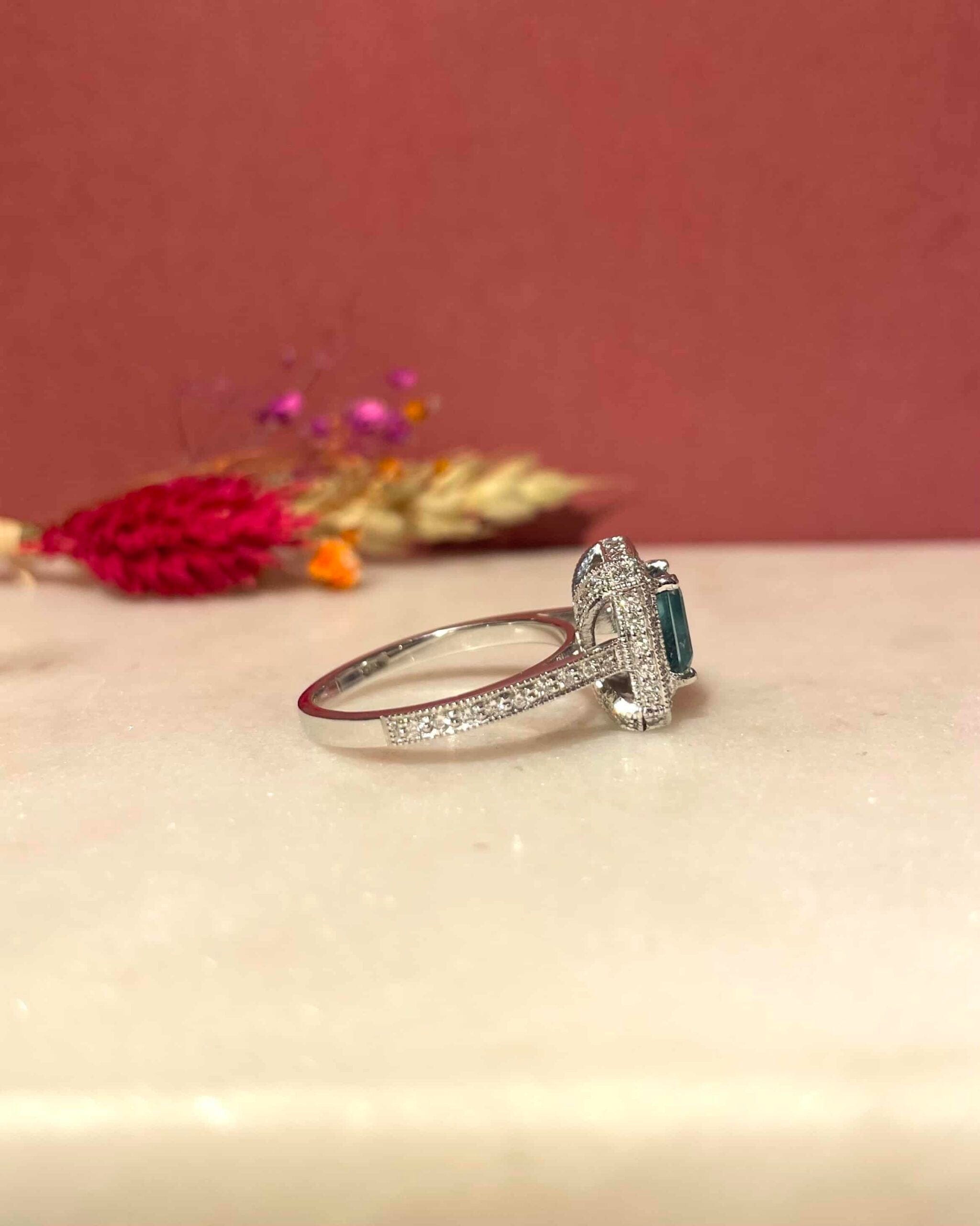 Bague Style Art-Déco Zircon 1.70 Carat &amp; 50 Diamants "Ayla" - Elliade Paris