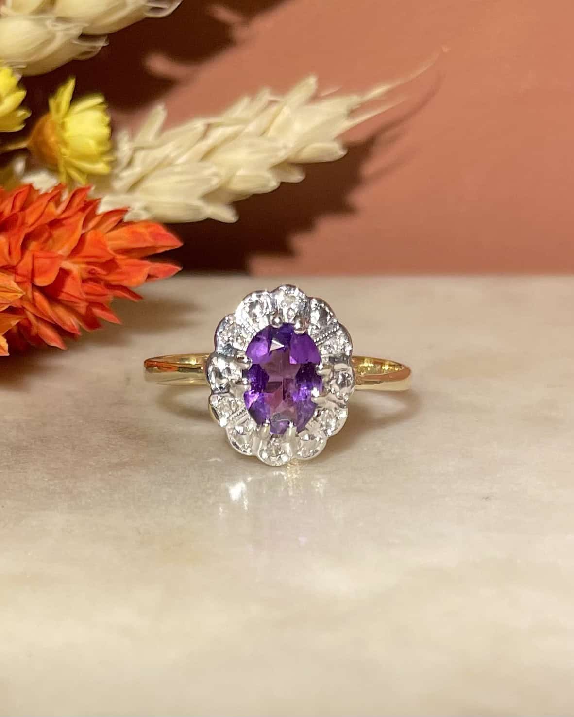 Anillo de margaritas de amatista y diamantes de 1 quilate "Melissa" 